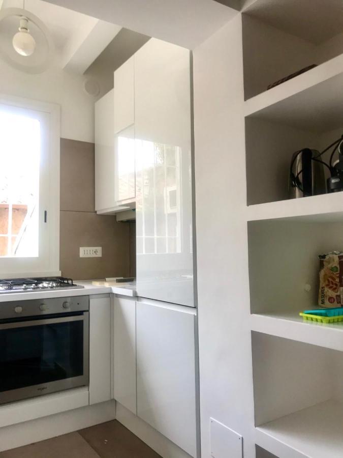 Domus Antonella A Trastevere Рим Экстерьер фото