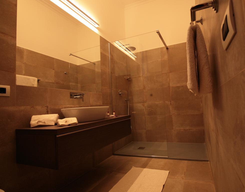 Domus Antonella A Trastevere Рим Экстерьер фото