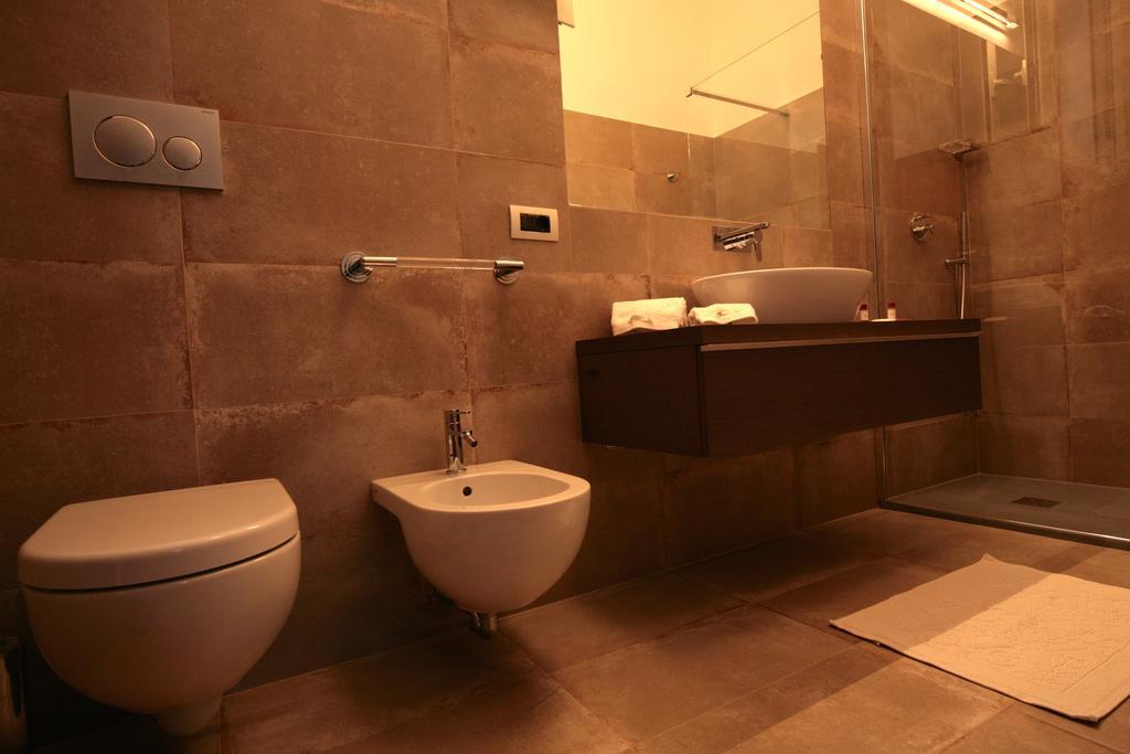 Domus Antonella A Trastevere Рим Экстерьер фото