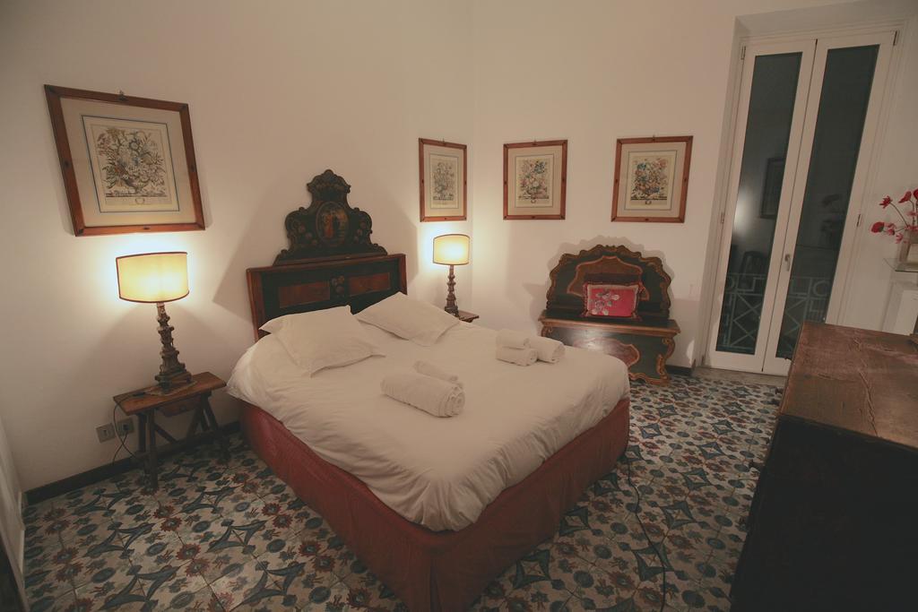 Domus Antonella A Trastevere Рим Экстерьер фото