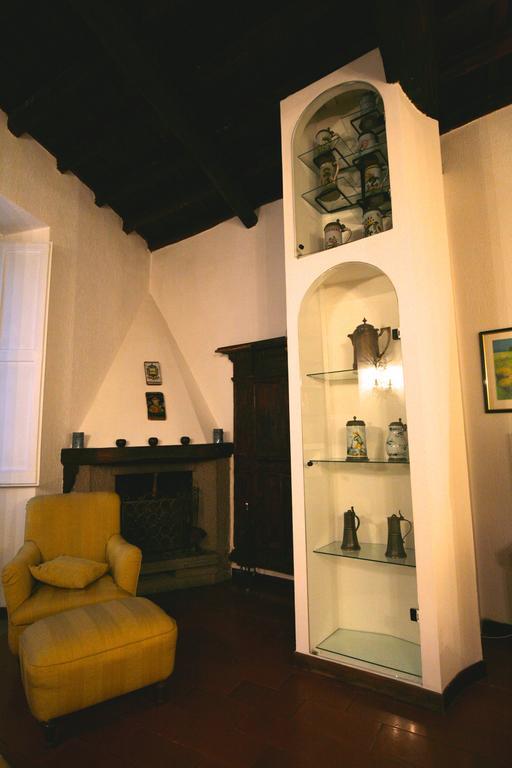 Domus Antonella A Trastevere Рим Экстерьер фото